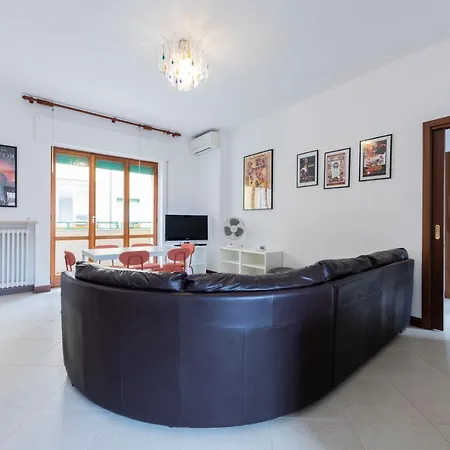 Movie Lovers Apartment